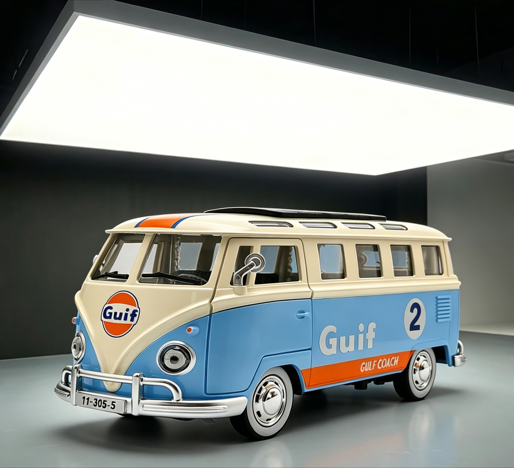Vintage And Collectible Toys - 1:24 Vintage Bus Diecast Model, Openable