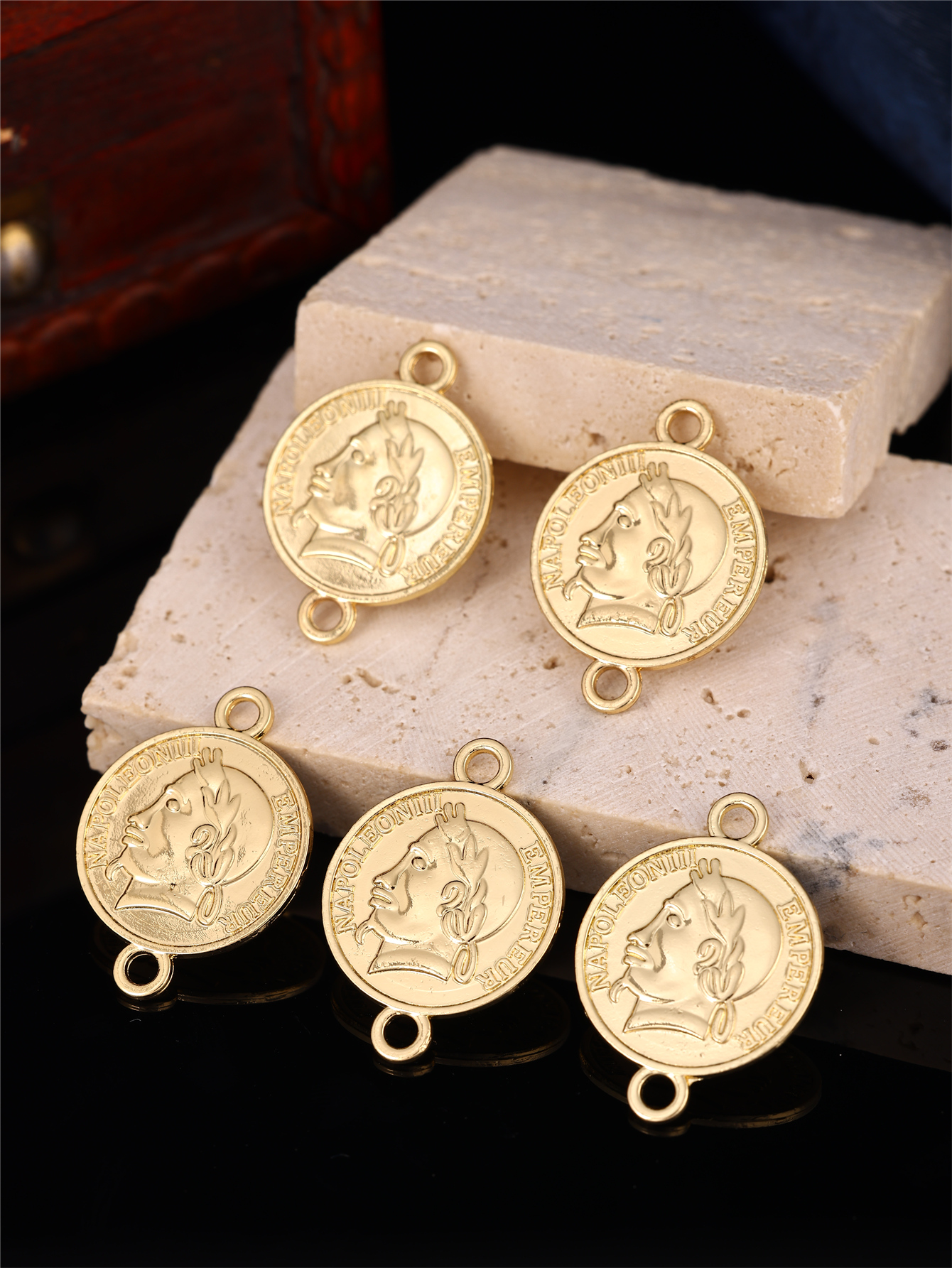Coin-Shaped DIY Women's Robe A - Vintage Collectible Coins incelemesi ve fiyatı