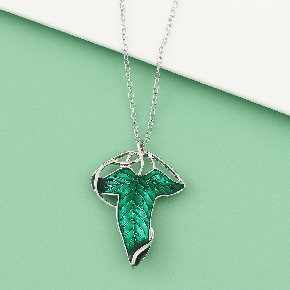 Vintage Green Leaf Pendant Nec - Vintage Items incelemesi ve fiyatı