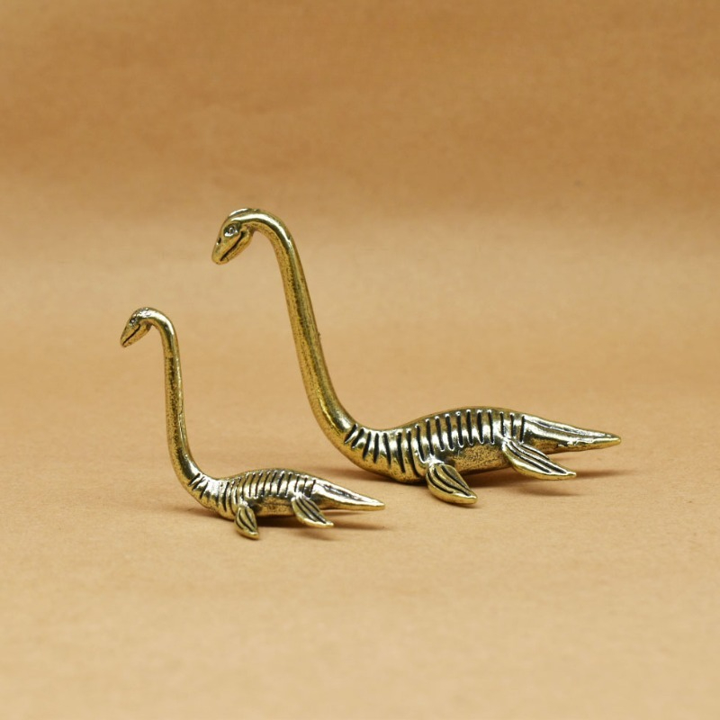 Loch Ness Monster Creature Bra - Vintage Collectible Ornaments incelemesi ve fiyatı