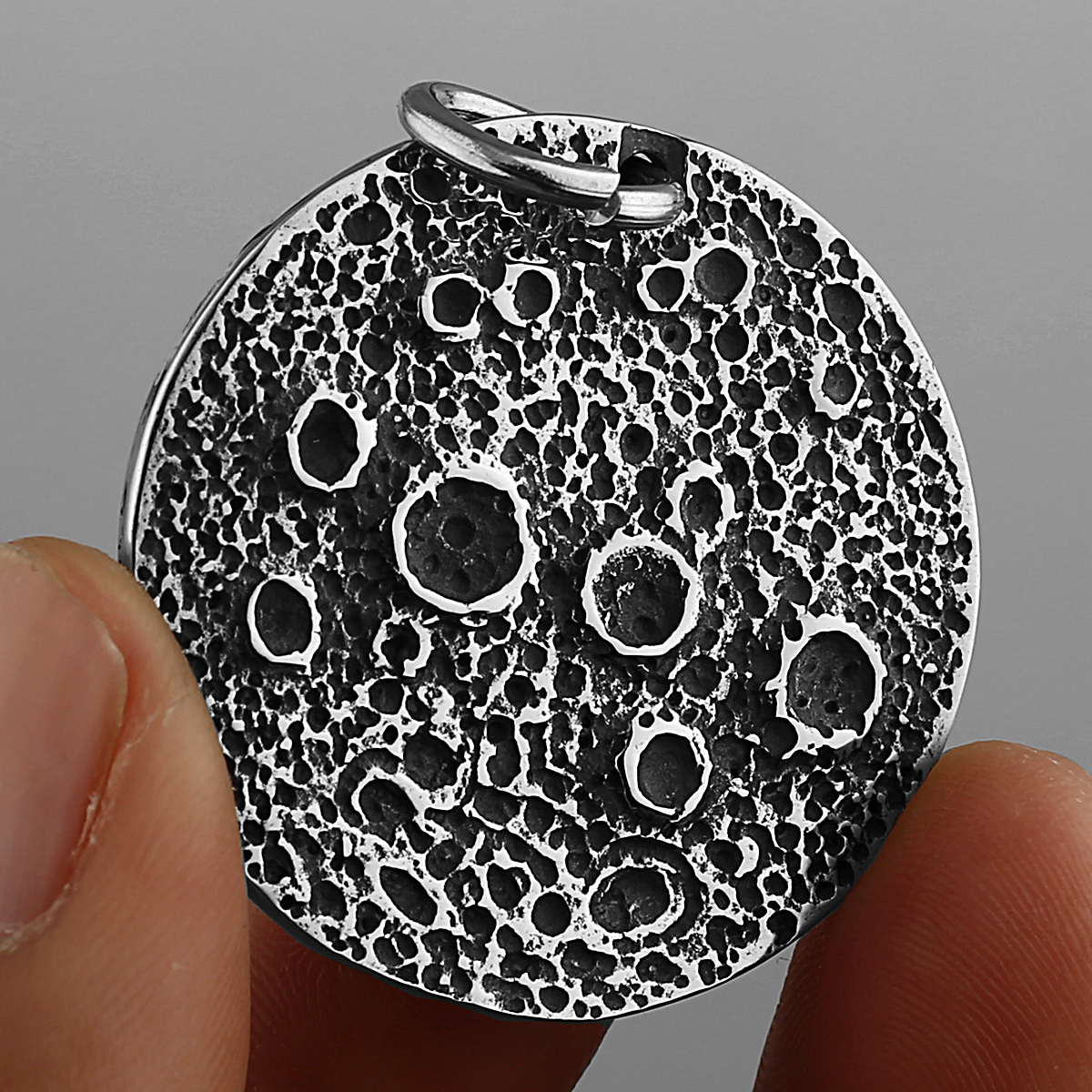 Retro Moon Surface Coin Pendan - Vintage Collectible Coins incelemesi ve fiyatı
