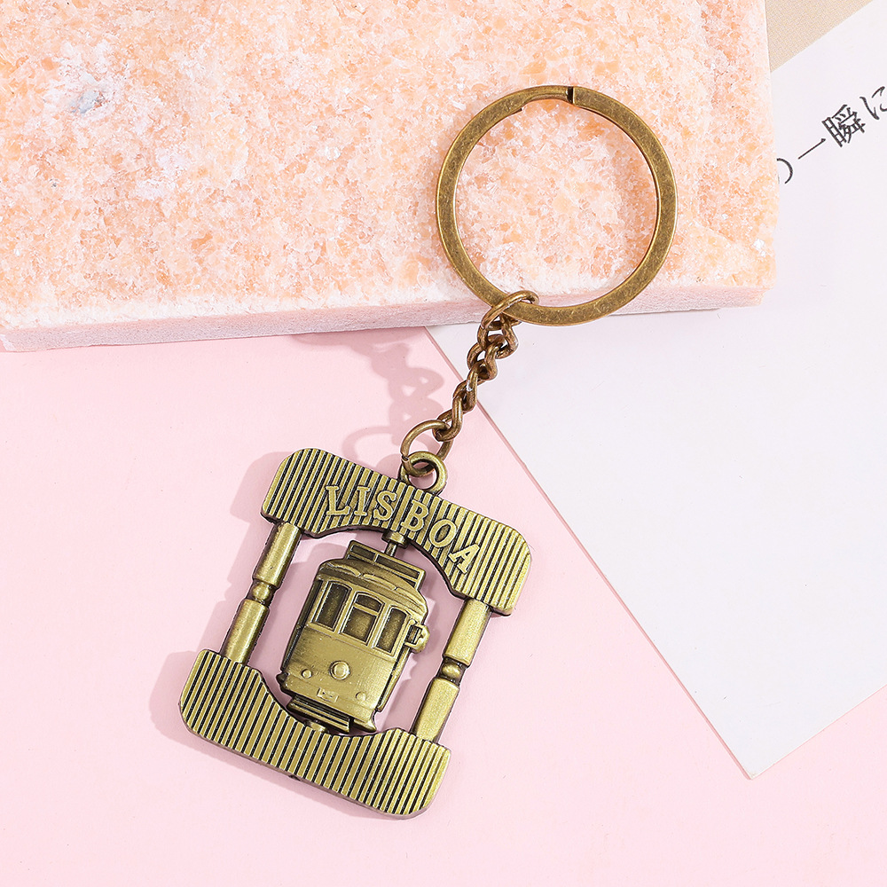 Vintage Tram Design Metal Keyc - Vintage Items incelemesi ve fiyatı
