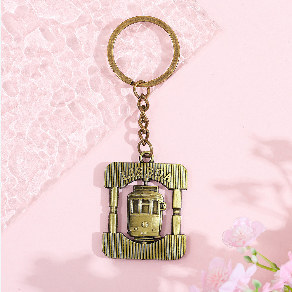 Vintage Tram Design Metal Keyc - Vintage Items incelemesi ve fiyatı