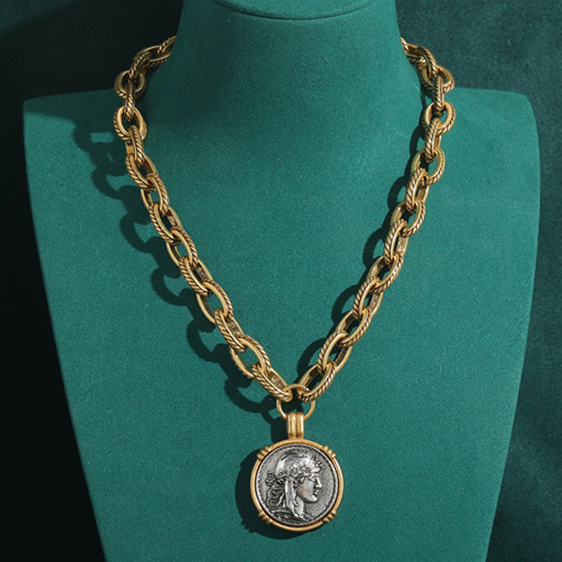 Vintage Chokers Necklace Ancie - Vintage Collectible Coins incelemesi ve fiyatı